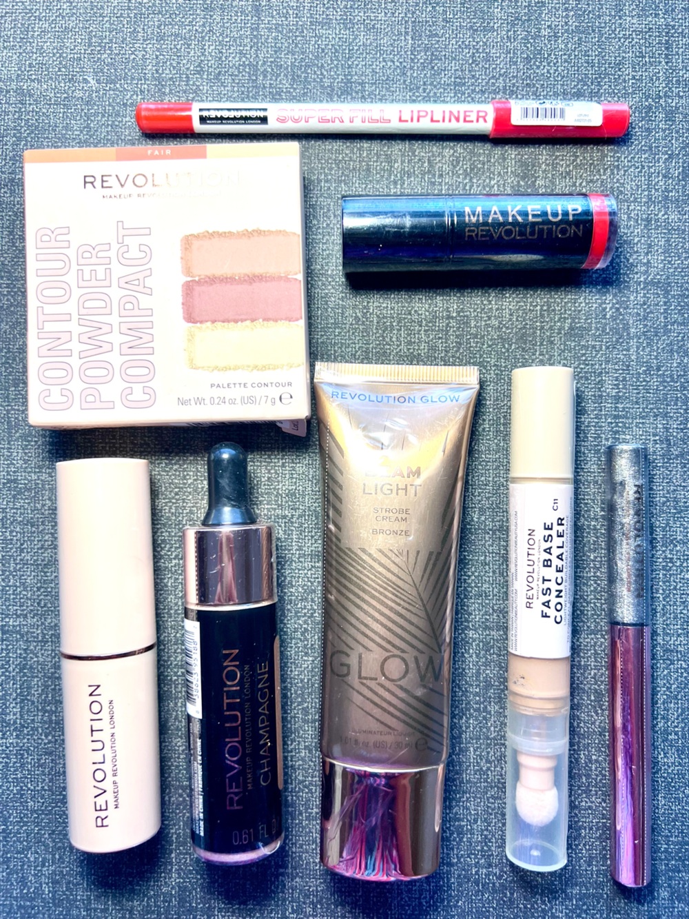 Revolution NWT Makeup Bundle Contour Powder Fast Base Concealer Beam Light